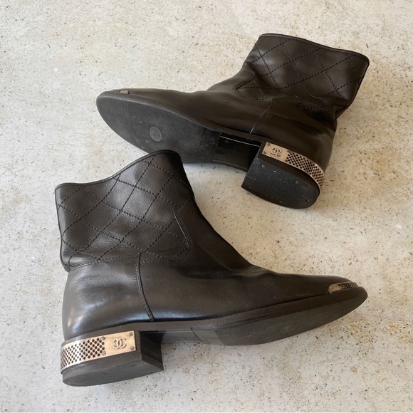 ✖️SOLD✖️ Vintage CHANEL Moto Boots Shoes Quilter Leather Black size 40.5 EU - Picture 8 of 10